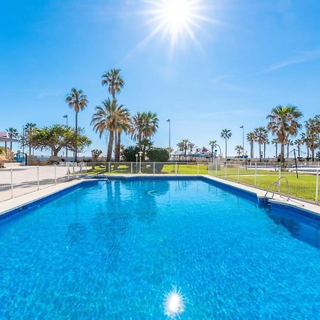 Sunny Seaside Apartment Аройо де ла Миел Екстериор снимка